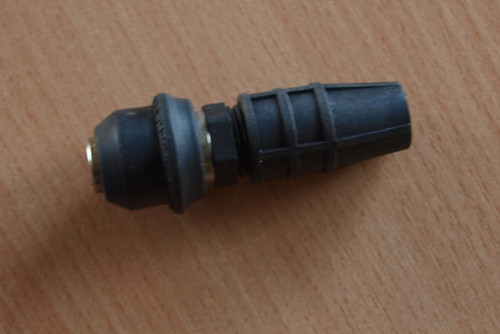 benzinanschlussstecker.jpg